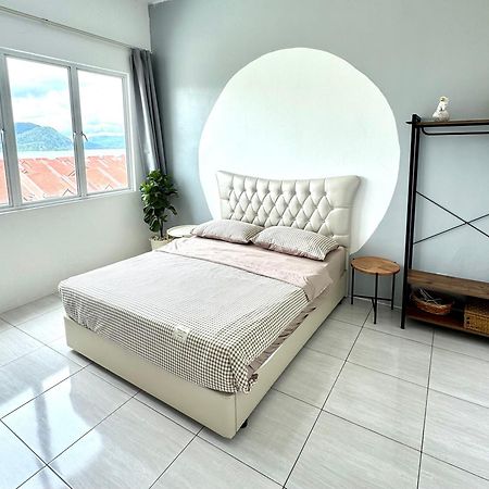 Full Moon Apartment Kuah Ngoại thất bức ảnh