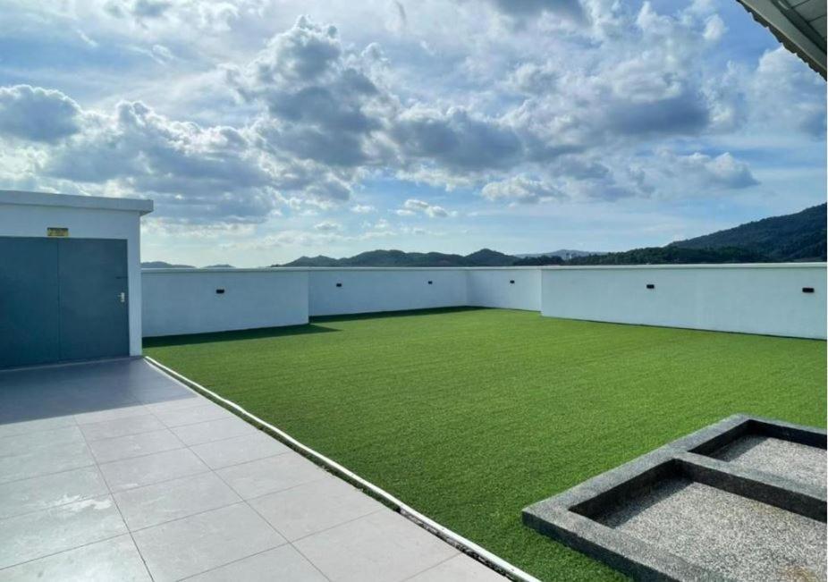 Full Moon Apartment Kuah Ngoại thất bức ảnh